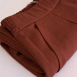 Pantalones de cupro marrón doblados